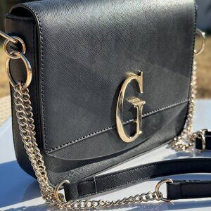 Classik GUESS bag in black